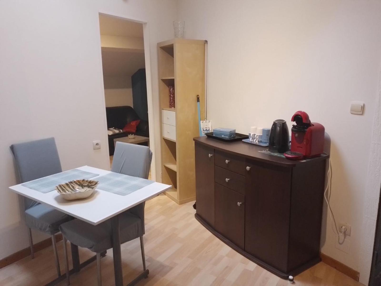 2 Pieces Cocooning Apartment แซ็ง-คล็อด ภายนอก รูปภาพ